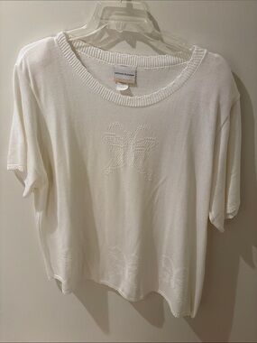Alfred Dunner White Short-Sleeve Knit Top with Butterfly Detail